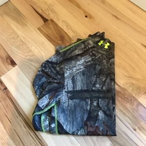 Under Armour shirt